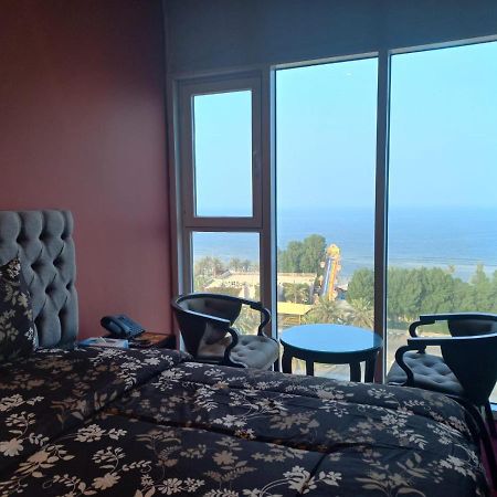 Gulf Blue Waves أمواج الخليج الزرقاء Hotell Kuwait City Exteriör bild